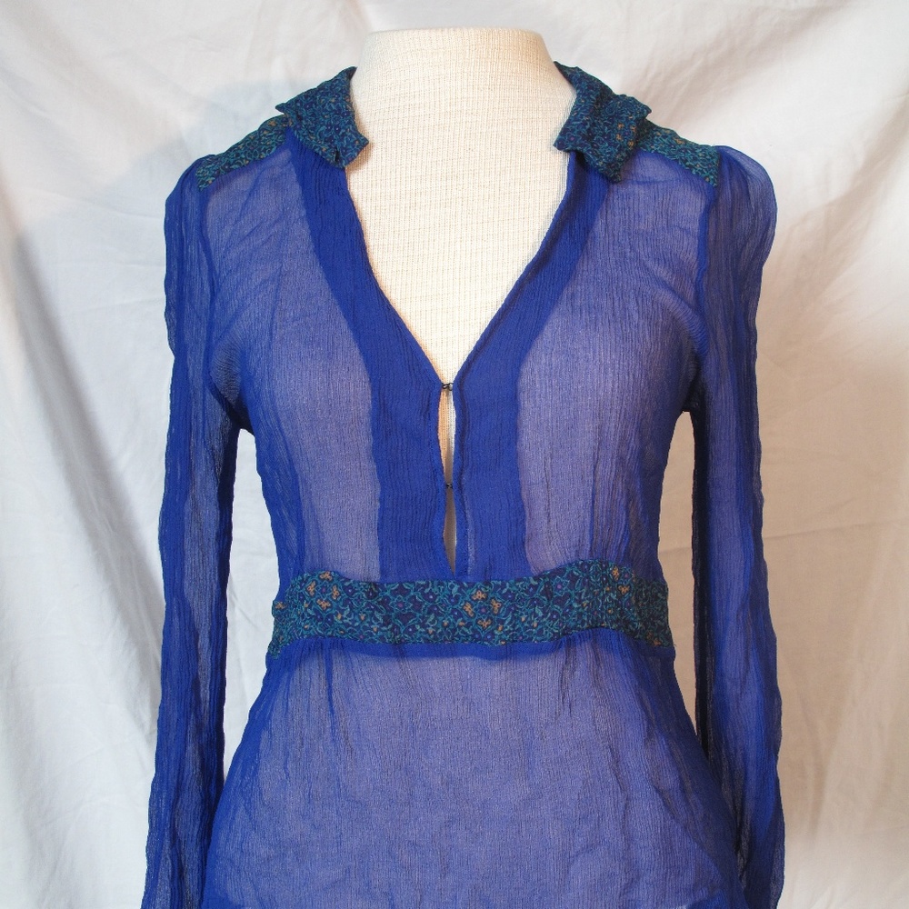 ANTHROPOLOGIE SHEER PURPLISH BLUE BLOUSE - SIZE 8